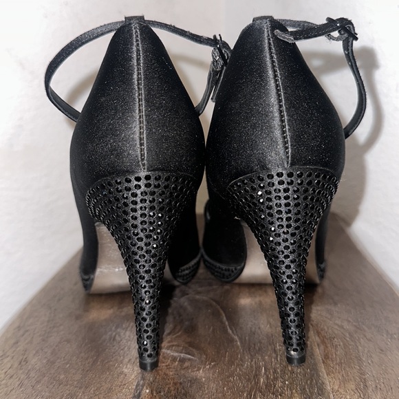 Nina Black Satin Women's Open Toe Ankle Strap Pumps Size 81/2 - Picture 6 of 11